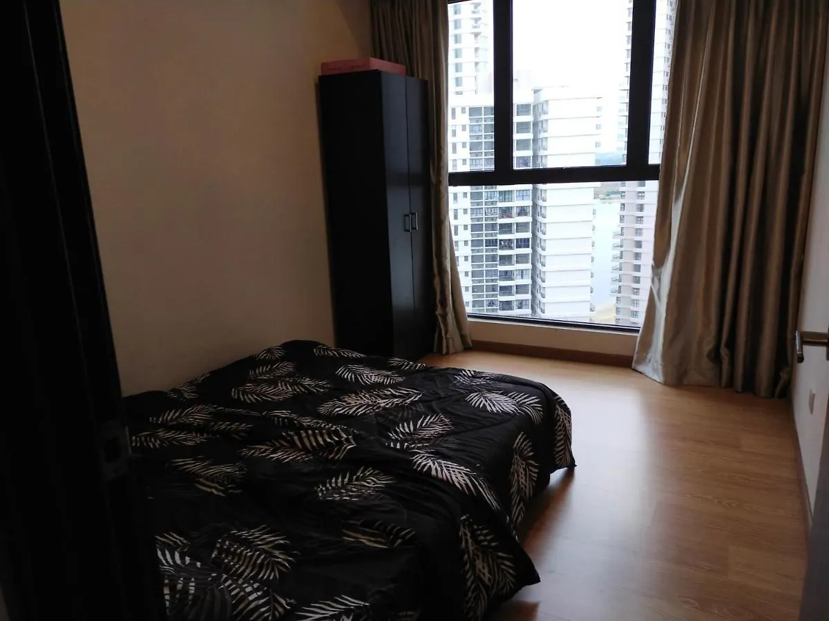 Rainbow Homestay Johor Bahru Apartment